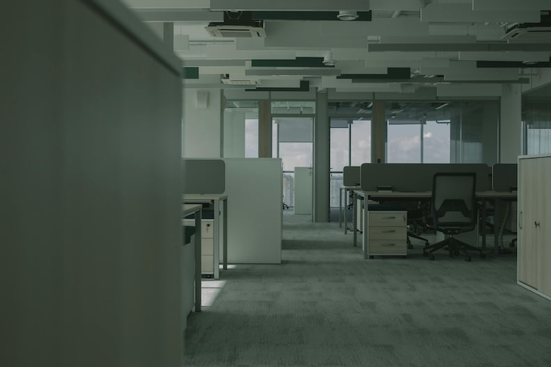 secure leadership. image of an empty office